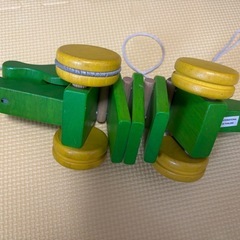 PlanToys 木製ワニ型プルトイDancing Alligatorの画像