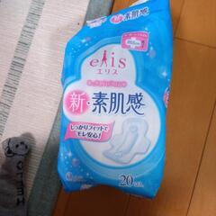 生理用品、多数の画像
