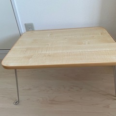 折りたたみ机2個セットの画像