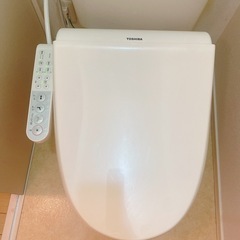 7/23までTOSHIBA 温水洗浄便座 SCS-S301の画像
