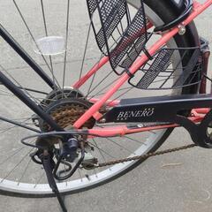 26インチ 🚲 中古 自転車 10,800円 🔁6段切替 🔑鍵新品 💡オートライト付 新規防犯登録料コミ 829の画像