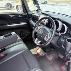 ★大人気の後期型N-BOXカスタムターボ★車検R8年4月★ストレスフリーの画像