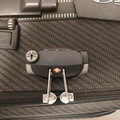 【大型・ダイヤルロック】キャリーケースの画像