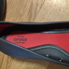 Crocs/クロックス☆リナ フラットシューズ W6 ブラック　コンフォート　22センチ♪定価3970円の画像