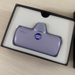 iWALK モバイルバッテリー パープルの画像