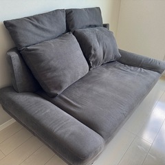 ソファの画像