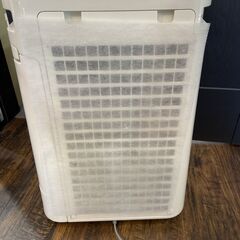 SHARP 加湿空気清浄機 KC-L50-W 2020年製 説明書付きの画像