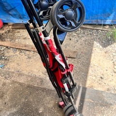 軽量 コンパクトベビーカー トイザらス限定の画像