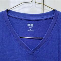 ユニクロ UNIQLO スーピマコットン VネックT 半袖 Mの画像