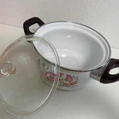 昭和レトロ＊花柄ホーロー鍋（ガラス蓋付き） の画像