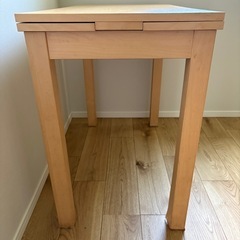 IKEA/ BJURSTA 伸長式テーブル  の画像