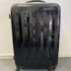 キャリーケース　スーツケース　黒　の画像