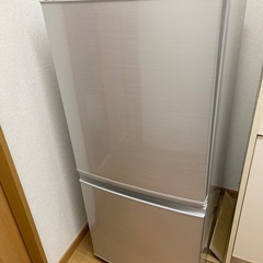 SHARP　冷蔵庫　SJ-D14C-S 2017年製