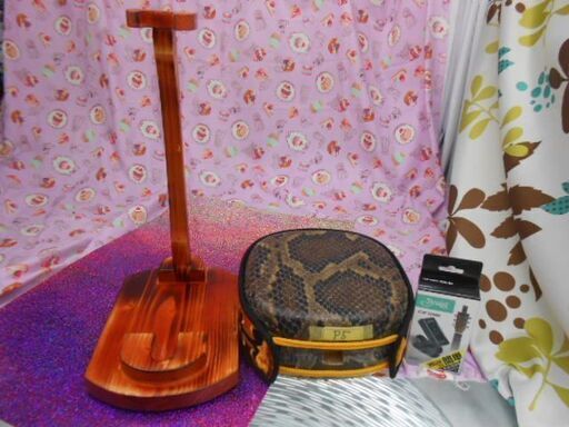 P5現品販売(送料無料)21.000円　胴巻き付蛇皮強化チーガ、三線台、調弦器 P5現品販売 17.980円沖縄三線専用蛇皮強化(二重張)型チーガ