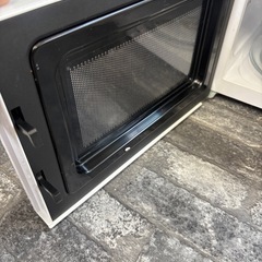 ユアサプライムスの電子レンジ「PRE-650HFT」の画像