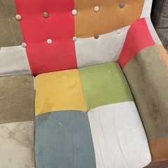 タダでお譲りします。3人がけソファの画像