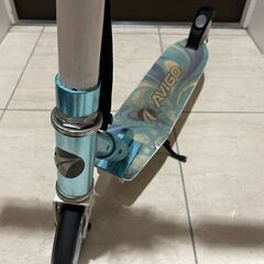 キックボード　ブルー　AVIGO トイザらスの画像