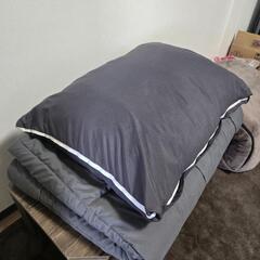 枕と布団セットの画像