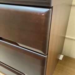【値下げしました！！】2段ローチェスト 天然木使用 No.2242● ※現金、クレジット、スマホ決済対応の画像