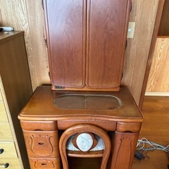 三面鏡台（椅子付き）お譲りします
