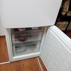 ハイアール冷蔵庫（動作確認済み・棚1枚なし）4500円（交渉可）の画像