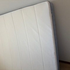 IKEAダブルマットレスの画像
