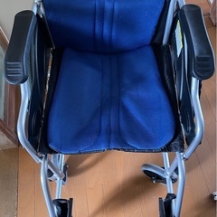 美品です。車椅子の画像