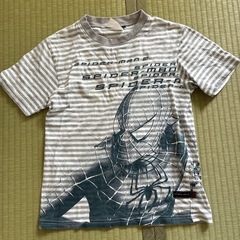 半袖2枚セット　140-150サイズ？　ニューバランス＆スパイダーマンの画像
