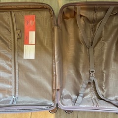 中古スーツケースの画像