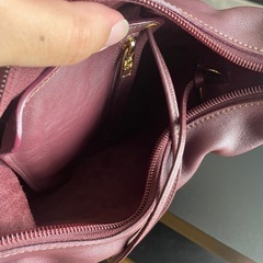 Loewe レザーハンドバッグ2点の画像