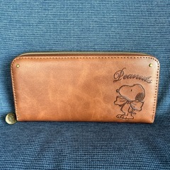 SNOOPYの長財布