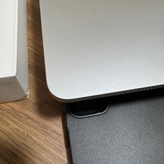 📱【美品・付属品未使用】iPad Pro 12.9インチ 第6世代 (M2) Wi-Fiモデル 128GB シルバーの画像
