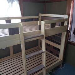 ２段ベッドの画像