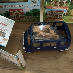 シルバニアファミリーのおもちゃ一式の画像