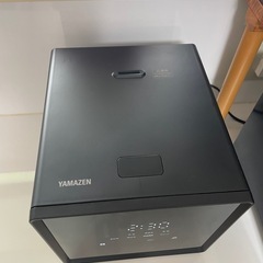 スタイリッシュ　炊飯器　YAMAZENの画像
