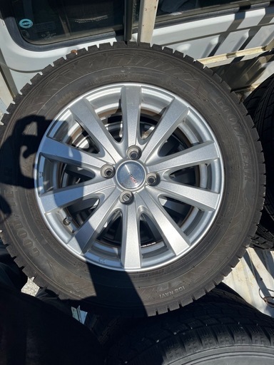 185/65R15タイヤホイールセット