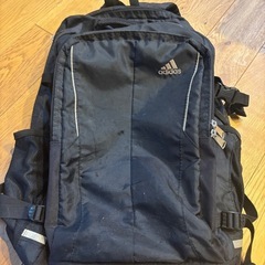 大容量　adidas アディダス　リュック　バックパック
