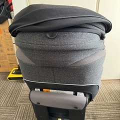 Apricaチャイルドシート（クルリラ）の画像