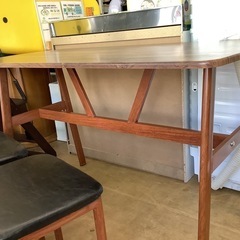 食卓テーブルセット　椅子４脚付き　　リサイクルショップ宮崎屋　佐土原店　25.7.19Fの画像