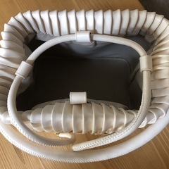 未使用小さめハンドバッグの画像