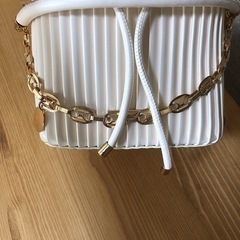 未使用小さめハンドバッグの画像