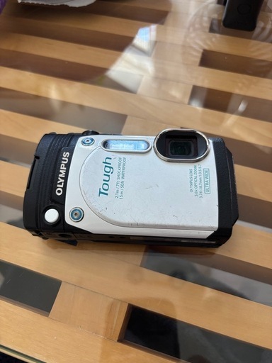 オリンパスOLYMPUS水中カメラTG-870