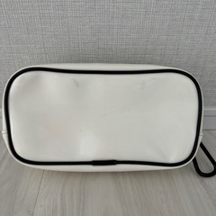 adidas アディダス 筆箱 ペンケース ホワイト エナメル カラビナ付きの画像