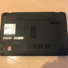 富士通ノートパソコンLIFEBOOK AH32の画像