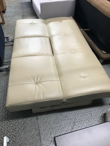 ジャングルジャングル貝塚店　3人掛けソファ　ソファベッド　ソファーベッド　ベージュ　貝塚市　二色浜　リサイクルショップ