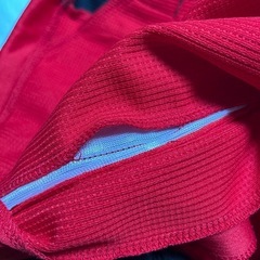UMBRO赤セット上服(160サイズ)の画像