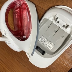 ②スチームアイロン美品【コードレスピンク】の画像