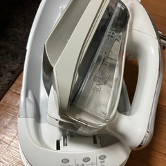 スチームアイロン極美品【コードレスグレー】の画像