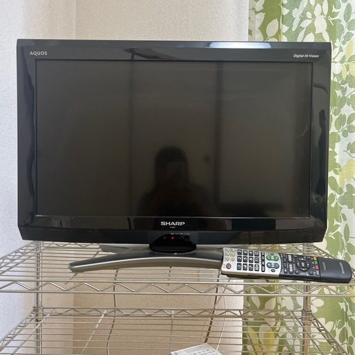 SHARP AQUOS テレビ　LC26E7 26インチ美品 SHARP AQUOS LC-26E7 液晶テレビ - メルカリ