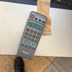 パナソニックカラーテレビTH-29FB1 リモコン付き　29インチフラット　ブラウン管の画像